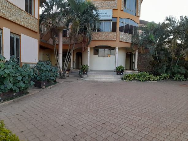 Imagen de los exteriores del Hotel Twin Tower Gardens. Foto 13