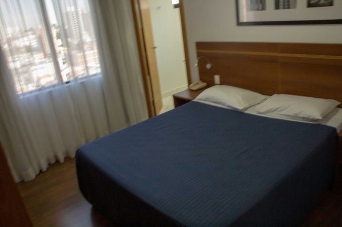 Imagen de la habitación del Hotel Twin Towers Flat. Foto 2