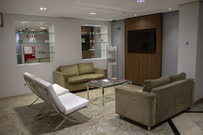 Imagen de los interiores del Hotel Twin Towers Flat. Foto 18