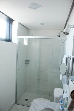 Imagen de la habitación del Hotel Twin Towers Flat. Foto 16