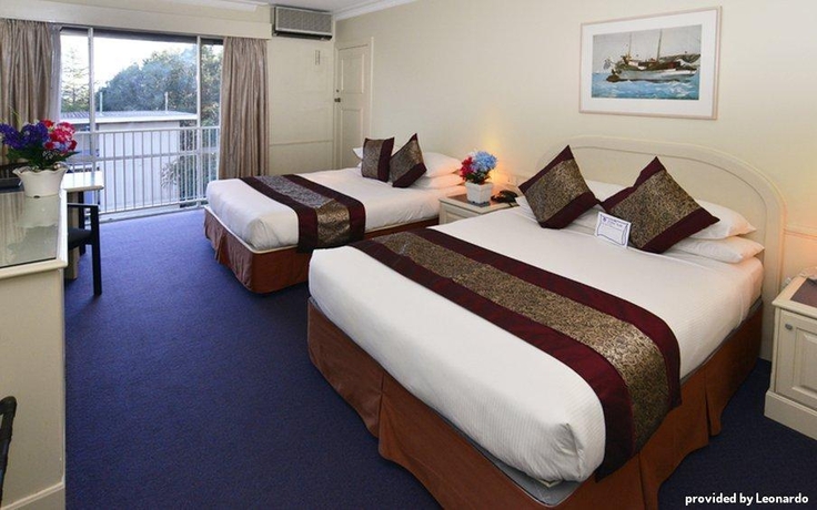 Imagen general del Hotel Twin Towers Inn. Foto 2