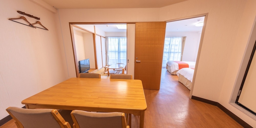 Imagen de la habitación del Hotel Twin-line Yanbaru Okinawa Japan. Foto 4