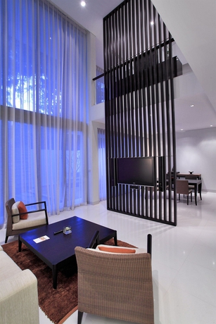 Imagen de los interiores del Hotel Twinpalms Phuket. Foto 5