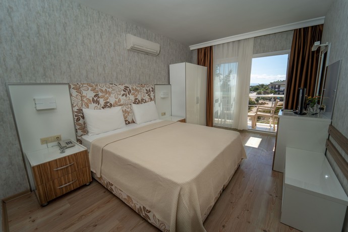 Imagen de la habitación del Hotel Twins, Cesme. Foto 7