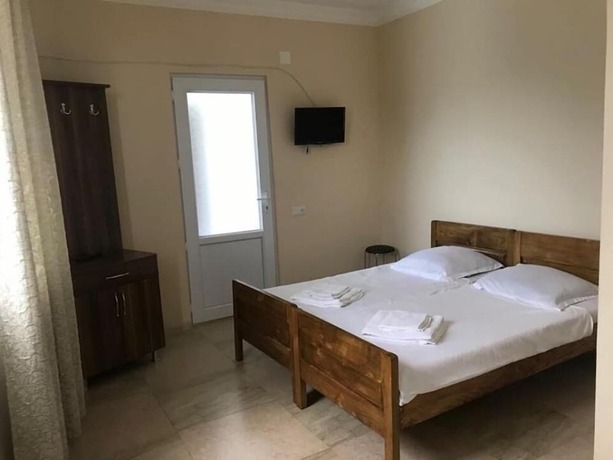 Imagen de la habitación del Hotel Twins. Foto 15