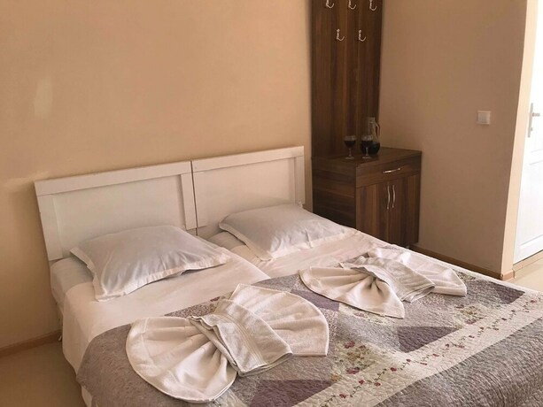 Imagen general del Hotel Twins. Foto 12