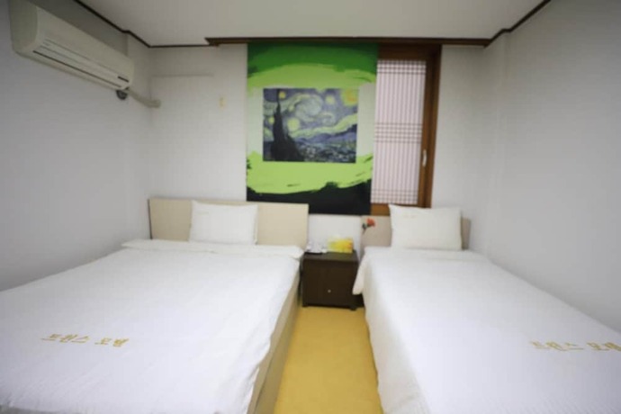 Imagen general del Hotel Twins, Jeju. Foto 1