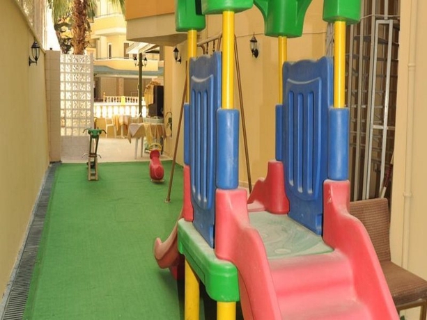 Imagen general del Hotel Twins Suit. Foto 1