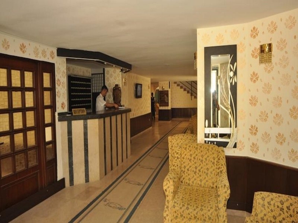 Imagen general del Hotel Twins Suit. Foto 8
