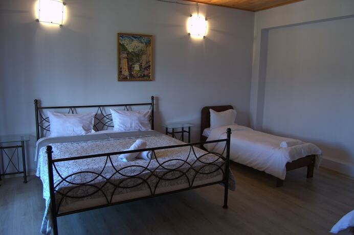 Imagen general del Hotel Twins Wine Cellar. Foto 1