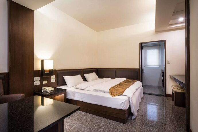 Imagen de la habitación del Hotel Twinstar. Foto 18