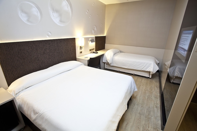 Imagen de la habitación del Hotel Two Buenos Aires. Foto 7