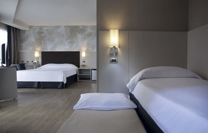 Imagen de la habitación del Hotel Two Buenos Aires. Foto 9