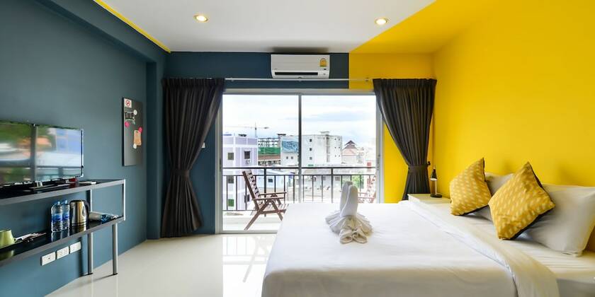 Imagen de la habitación del Hotel Two Color Patong. Foto 18