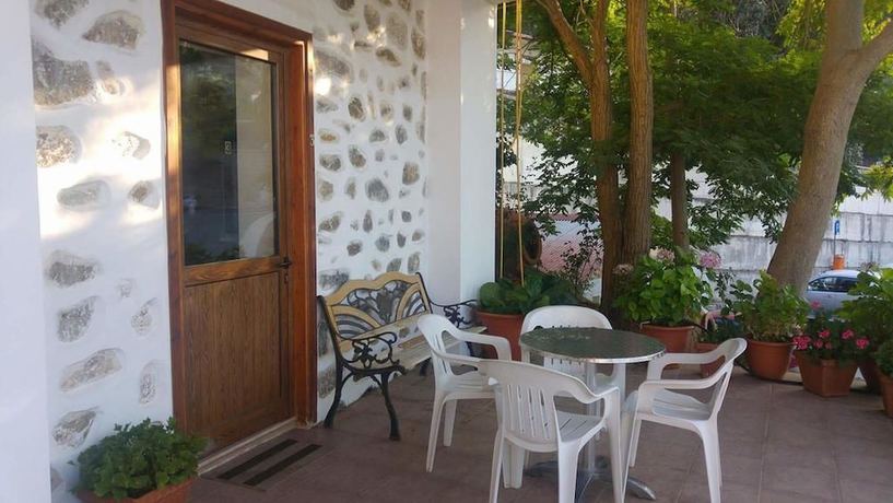 Imagen de la habitación del Hotel Two Flowers. Foto 11