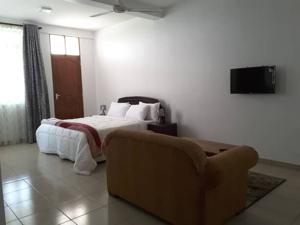 Imagen general del Hotel Two Mountains Lodge. Foto 1