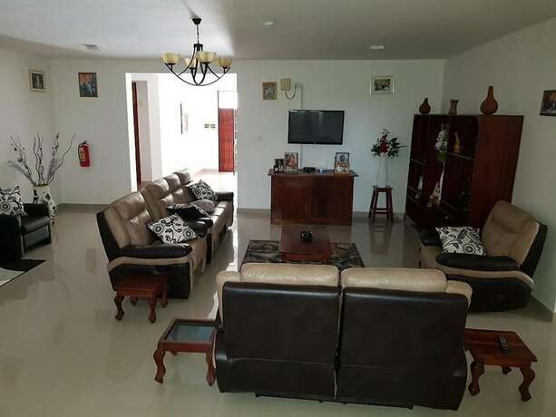 Imagen general del Hotel Two Mountains Lodge. Foto 10