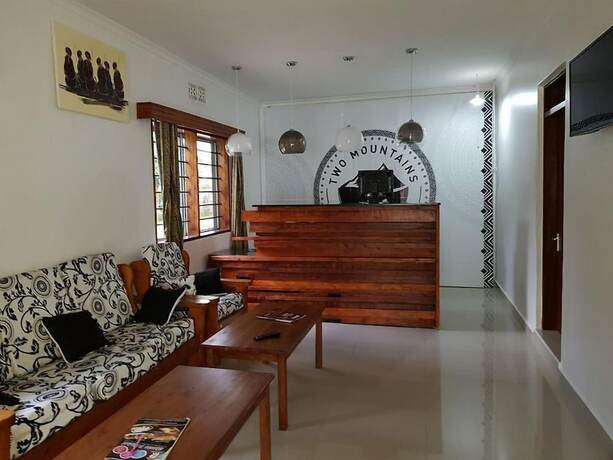 Imagen general del Hotel Two Mountains Lodge. Foto 15