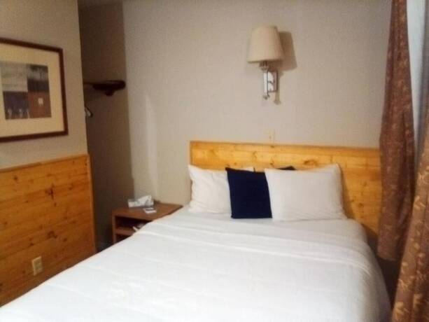 Imagen general del Hotel Two Rivers Inn West. Foto 6