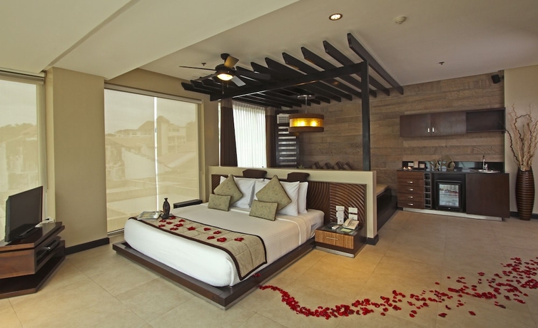 Imagen de la habitación del Hotel Two Seasons Boracay Resort. Foto 18