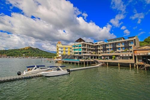 Imagen general del Hotel Two Seasons Coron Bayside. Foto 2