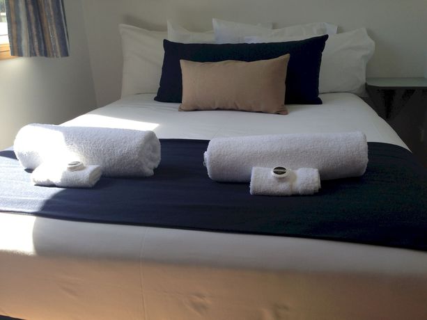 Imagen de los exteriores del Hotel Two Shores Holiday Village. Foto 14