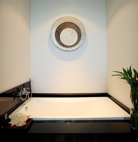 Imagen de la habitación del Hotel Two Villas Holiday Phuket Onyx Style Nai Harn Beach. Foto 9