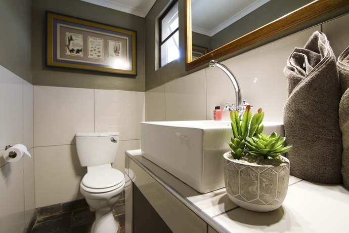 Imagen de la habitación del Hotel Twyfelfontein Country Lodge. Foto 13