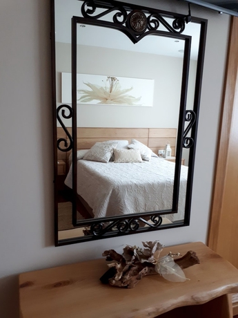 Imagen de la habitación del Hotel Txanpardin. Foto 10