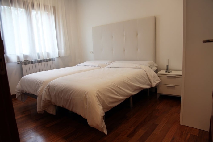 Imagen de la habitación del Hotel Txikierdi Alde. Foto 10