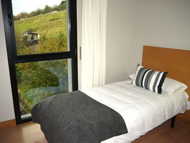 Imagen de la habitación del Hotel Txintxua. Foto 10