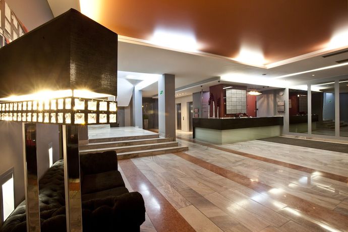 Imagen de los interiores del Hotel Tychy. Foto 20
