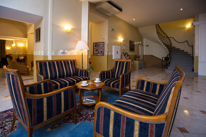 Imagen de los interiores del Hotel Tyl. Foto 14