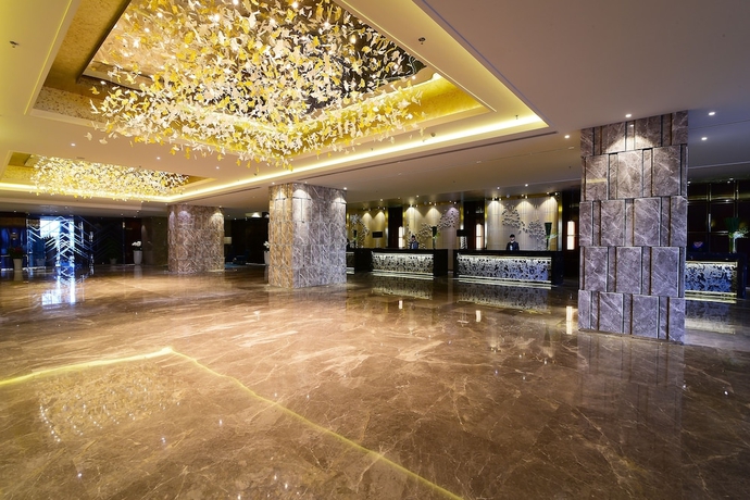 Imagen de los interiores del Hotel Tylfull. Foto 17