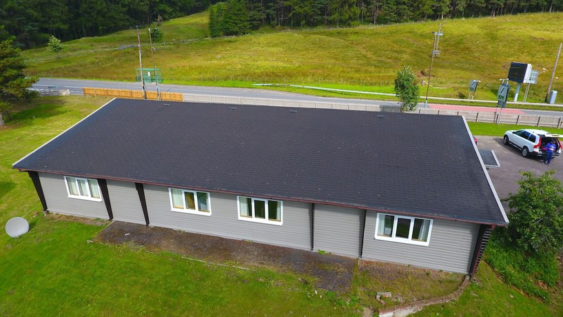 Imagen de los exteriores del Hotel Tyndrum Lodges. Foto 10