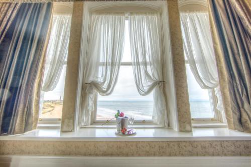 Imagen general del Hotel Tynemouth Grand Hotel. Foto 3