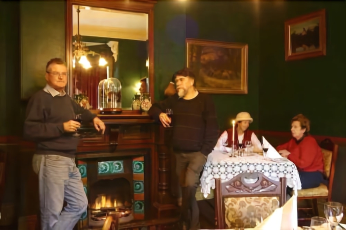 Imagen del bar/restaurante del Hotel Tynwald - Willow Bend Estate. Foto 3