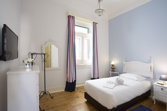 Imagen de la habitación del Hotel Typical Lisbon Guest House. Foto 3