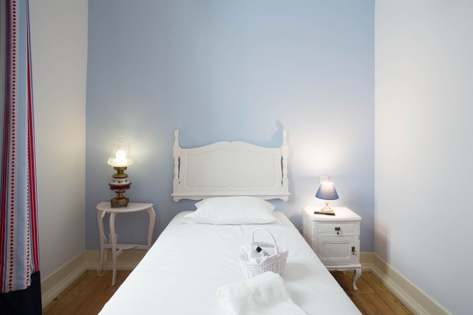 Imagen de la habitación del Hotel Typical Lisbon Guest House. Foto 4