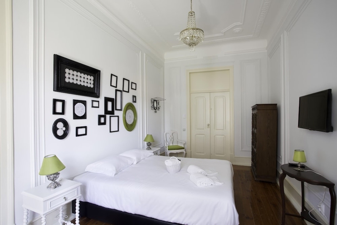 Imagen de la habitación del Hotel Typical Lisbon Guest House. Foto 6