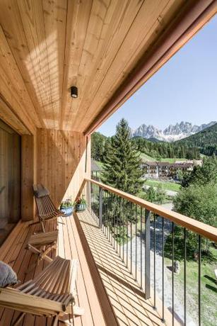 Imagen de la habitación del Hotel Tyrol, Funes. Foto 7