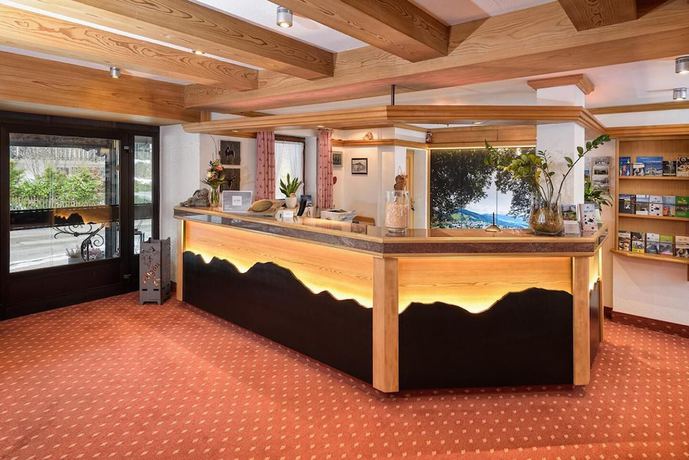 Imagen de los interiores del Hotel Tyrol, Oberstaufen. Foto 19