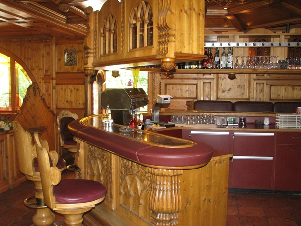 Imagen del bar/restaurante del Hotel Tyrolis. Foto 7