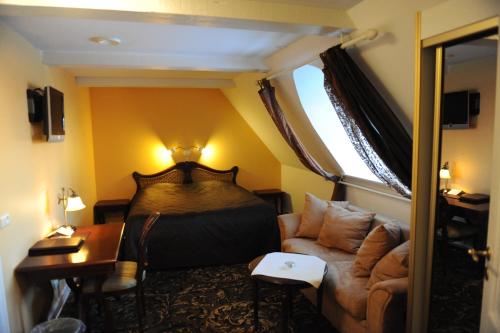 Imagen de la habitación del Hotel Tyrstrup Kro. Foto 8