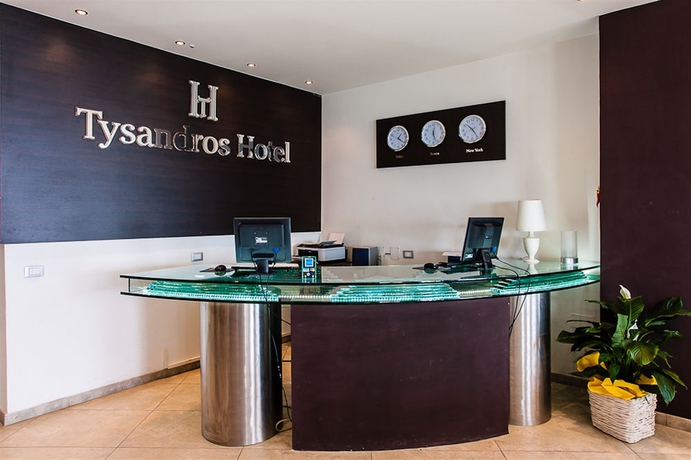 Imagen de los interiores del Hotel Tysandros. Foto 3
