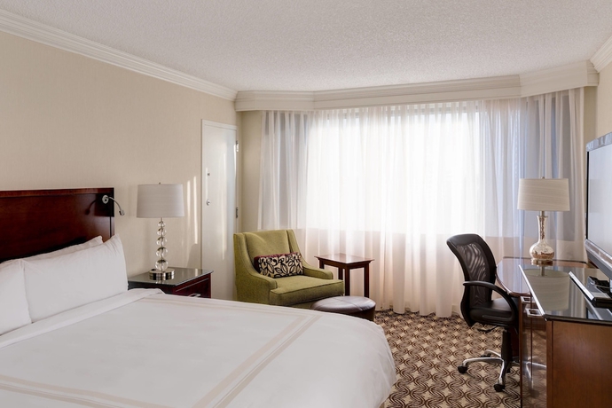 Imagen de la habitación del Hotel Tysons Corner Marriott. Foto 6