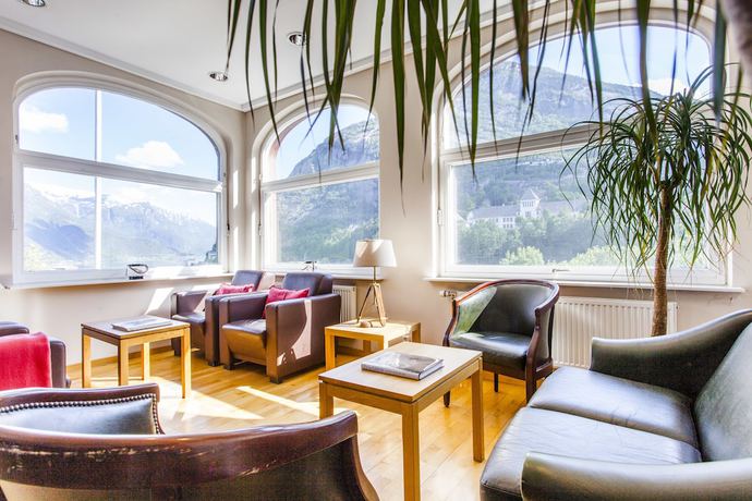 Imagen de los interiores del Hotel Tyssedall. Foto 19