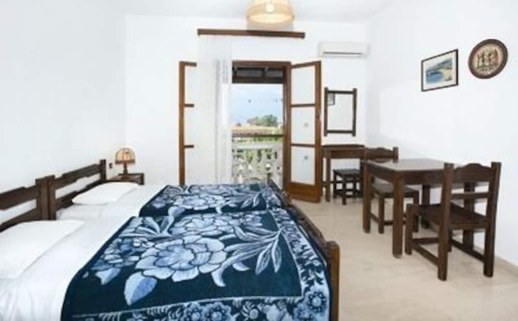 Imagen de la habitación del Hotel Tzilios Studios. Foto 4