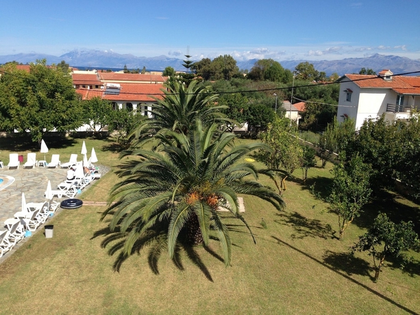 Imagen de los exteriores del Hotel Tzilios Studios. Foto 10