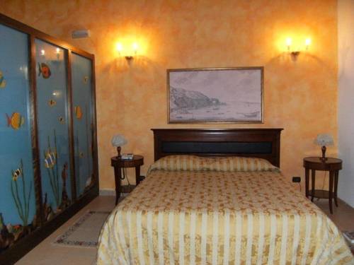 Imagen de la habitación del Hotel U' Bais. Foto 16